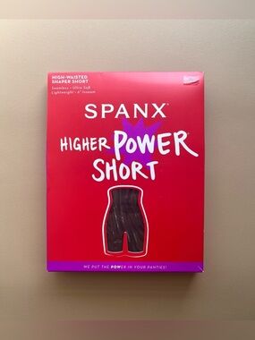 SPANX Higher Power Short NWT